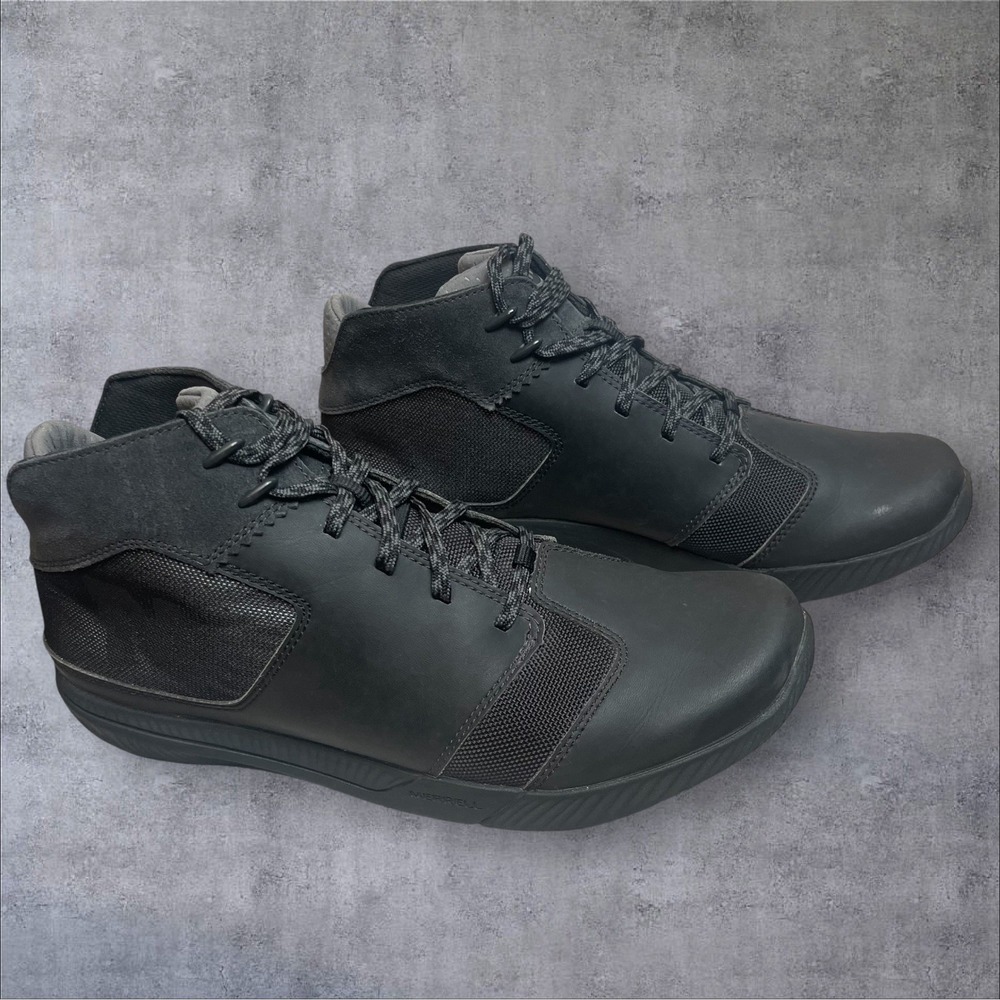 Merrell‎ Roust Fume Mens 10 Black Cycling Commuter Shoes Mid Sneaker Performance